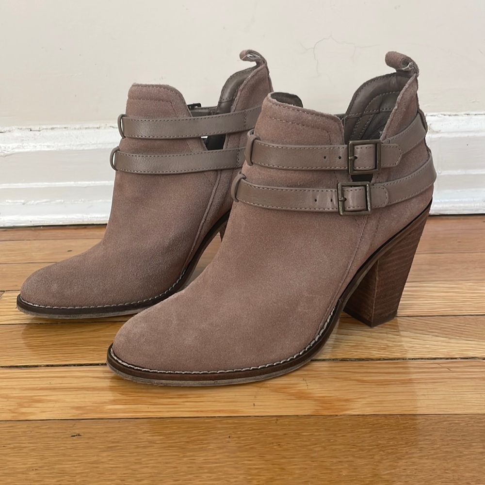 Nine West Bootie - Only worn couple times